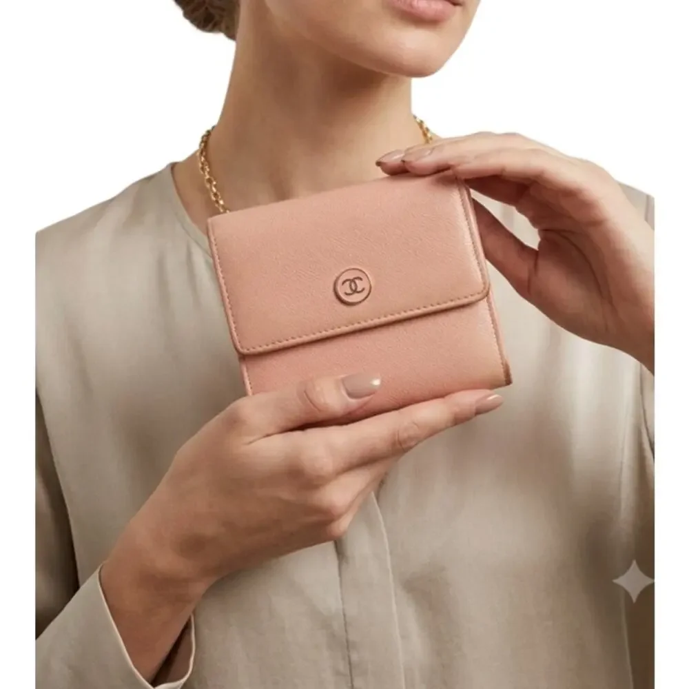 Chanel Blush Pink CC Logo Grained Calfskin Vintage Trifold Women Compact Wallet